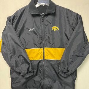Iowa Hawkeye Reversible Jacket Reebok Mens‎ XL